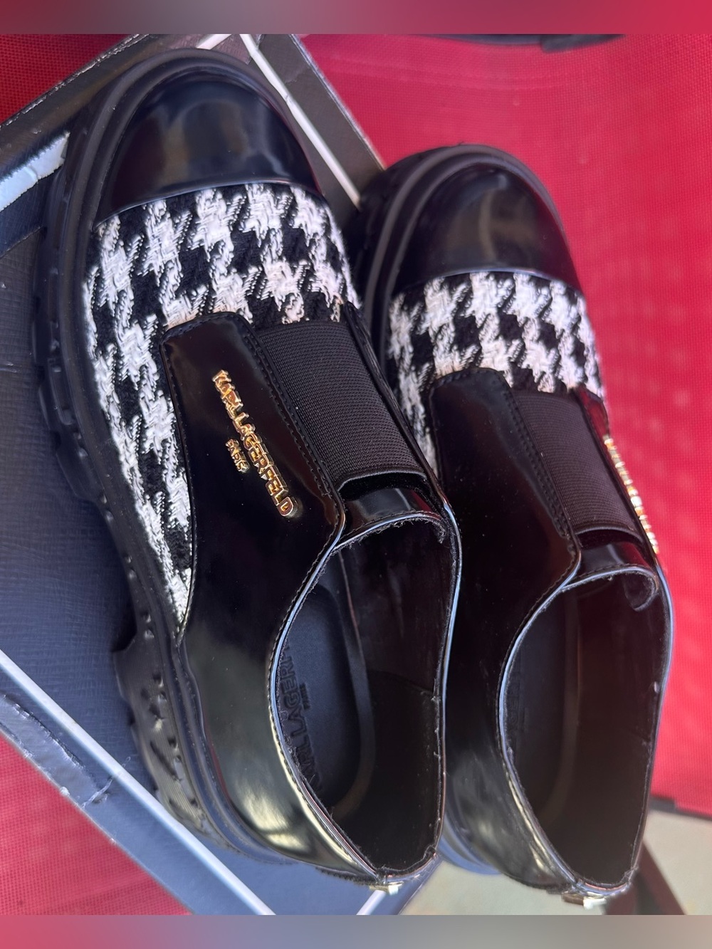 Karl Lagerfeld Lakely Black Patent & Houndstooth Tweed Platform Loafer - Picture 8 of 12